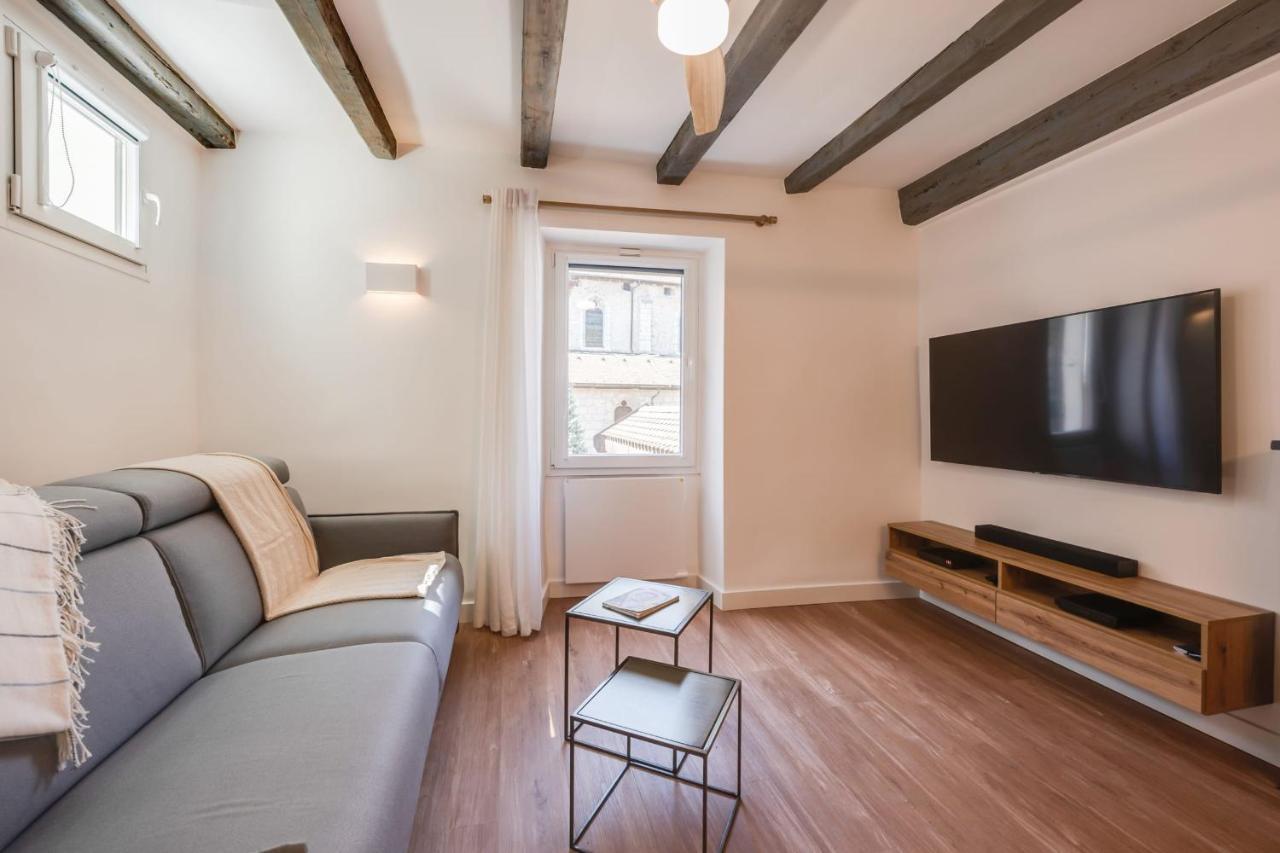 L'Escale Bleue - Apartment For 2 To 4 People In The Heart Of Άννεσι Εξωτερικό φωτογραφία